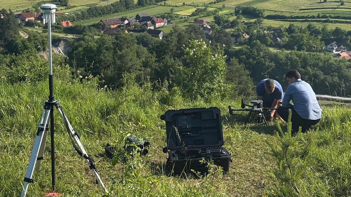 Applying Drones in Geosciences